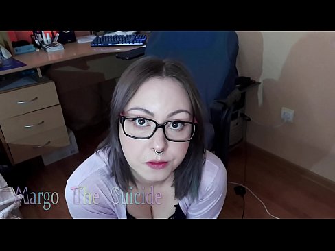 ❤️ Rapariga Sexy com Dildo de Óculos Chupa Profundamente na Câmara ❤ Porno real vídeo em pt.sexera.ru ❌️