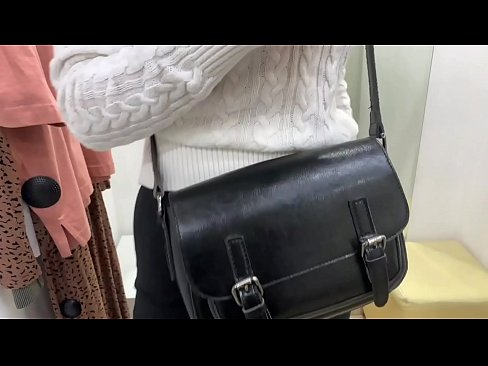 ❤️ Masturbação pública da jovem cadela FeralBerry com um dildo no provador ❤ Porno real vídeo em pt.sexera.ru ❌️